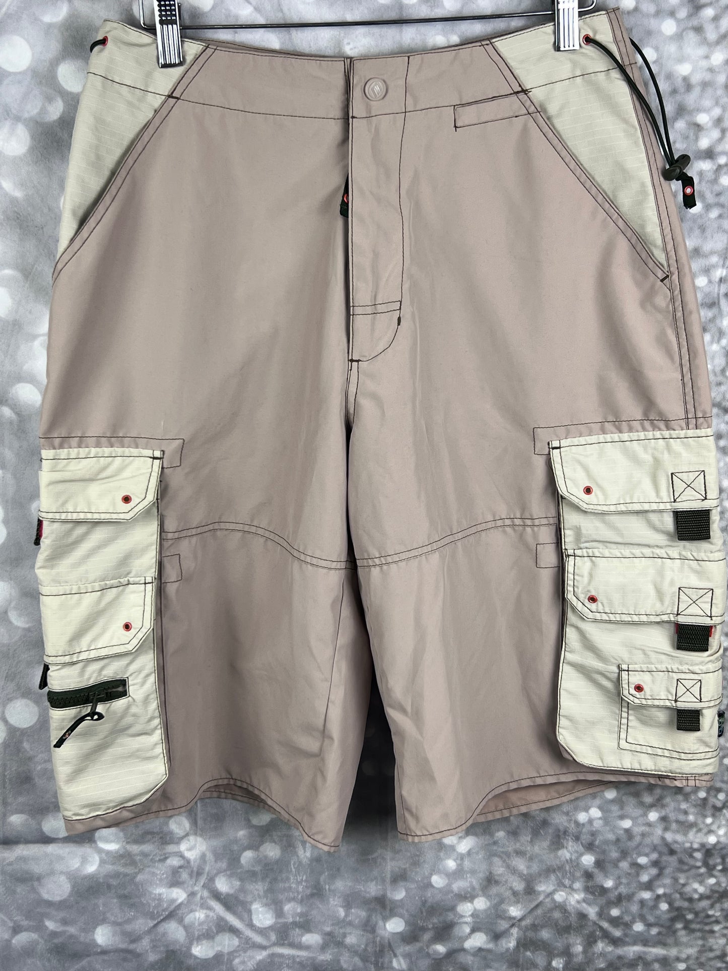 Vintage Y2K MACGEAR Long Cargo Rave Shorts Men's Size 30