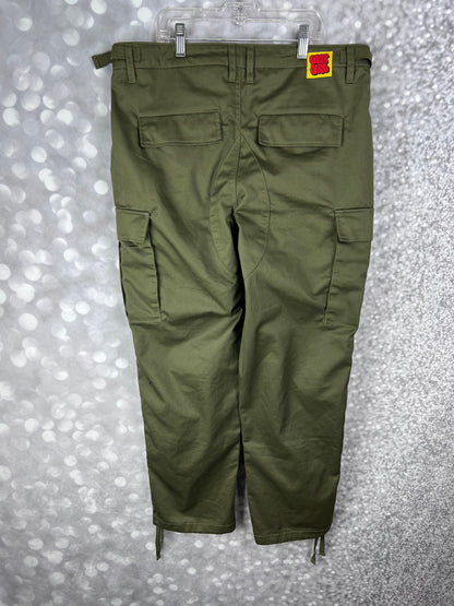 Empyre Relax Loose Fit Button Fly Cargo Skate Pants Olive Green Size 28