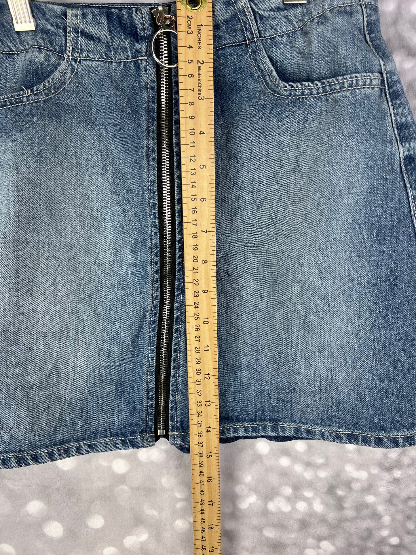 REWASH Full Front Zip Women’s Jean Skirt Size 1/25