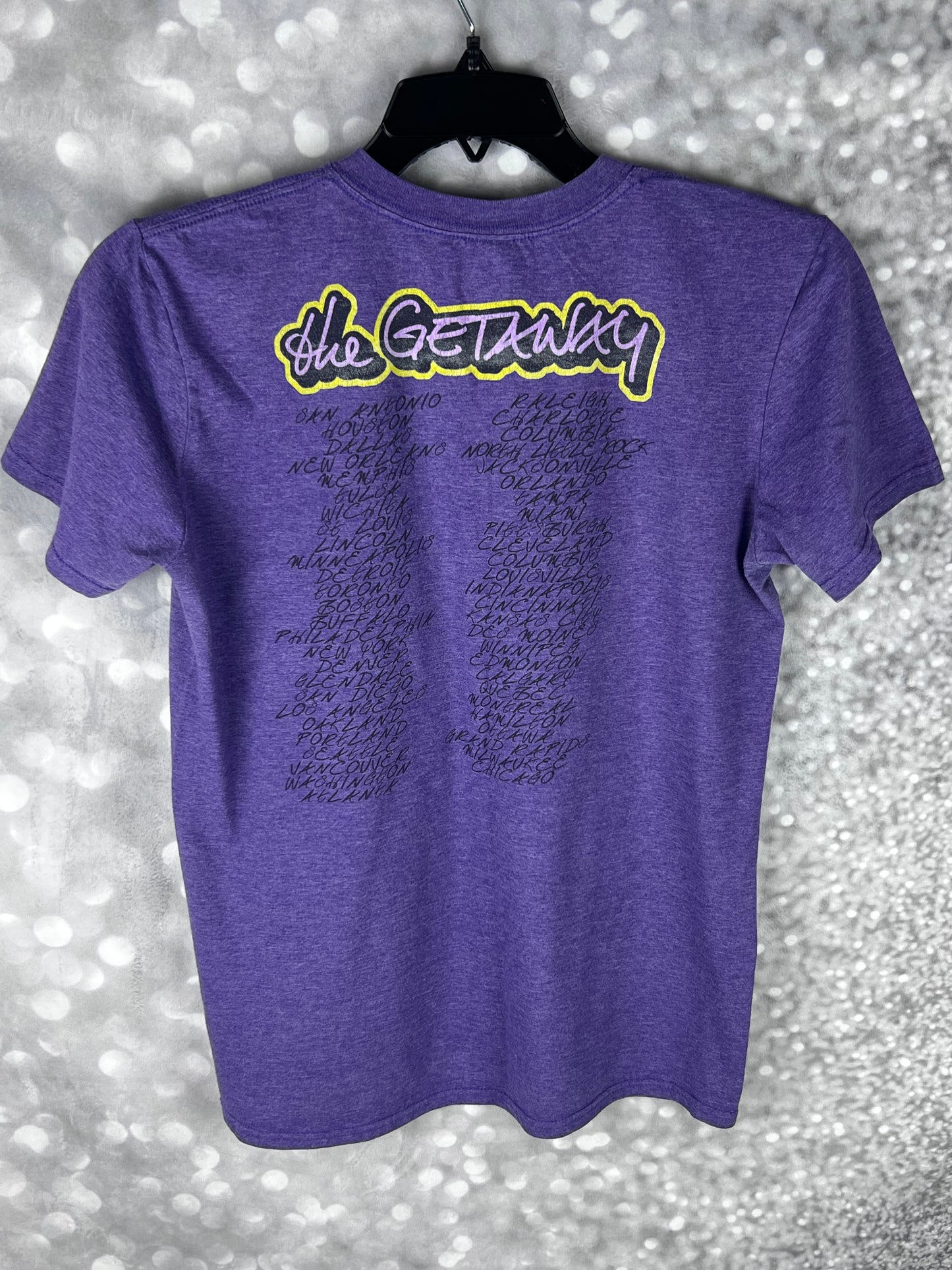 Red Hot Chili Peppers 2016 Getaway Tour Band Tee Purple Size Men's Medium