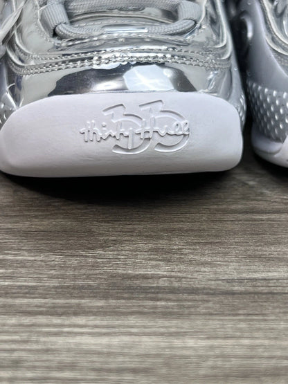 Fila Grant Hill 3 Silver Metallic 1BM01759-050 Men’s Size 6.5 Basketball Shoe